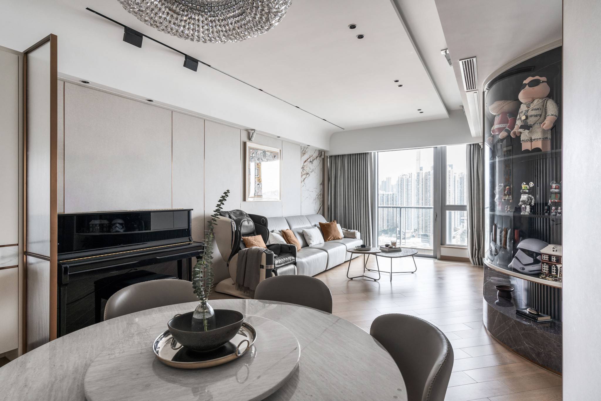 Epic-Cullinan-West-003 Epic-Cullinan-West-003